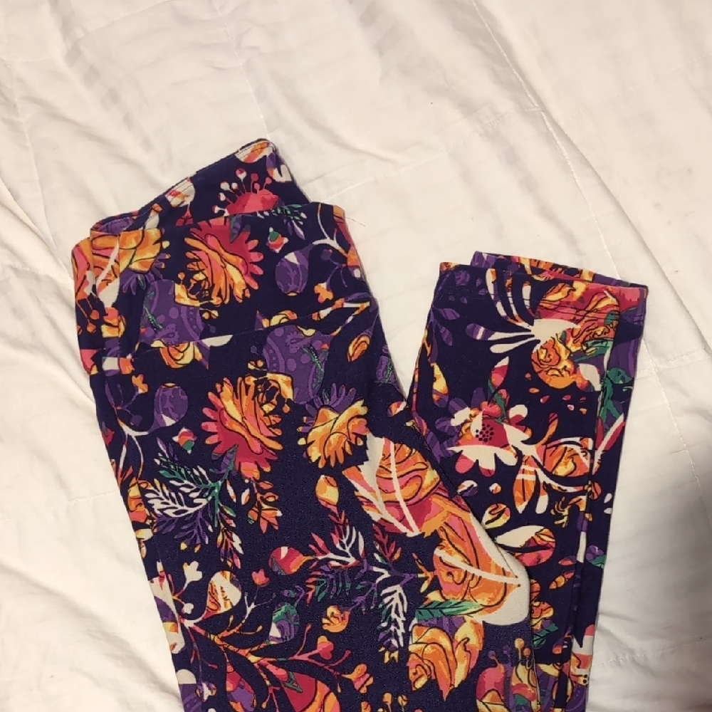 Floral Patterned Leggings